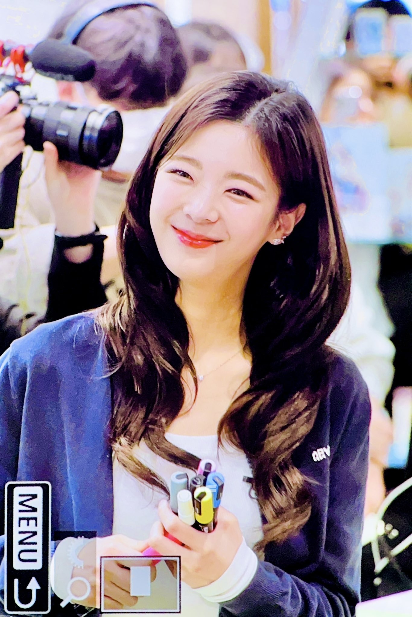 있지 리아 wearing PS116N